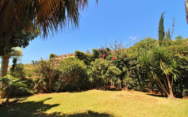 Apartment With Very Big Garden Near Beach