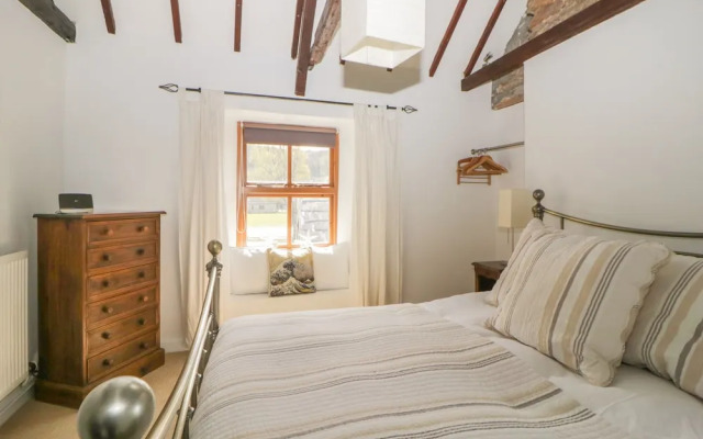 Oak Cottage