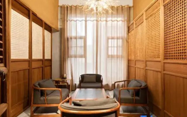 Yunlu garden hotel（Duyun sanxian museum branch）