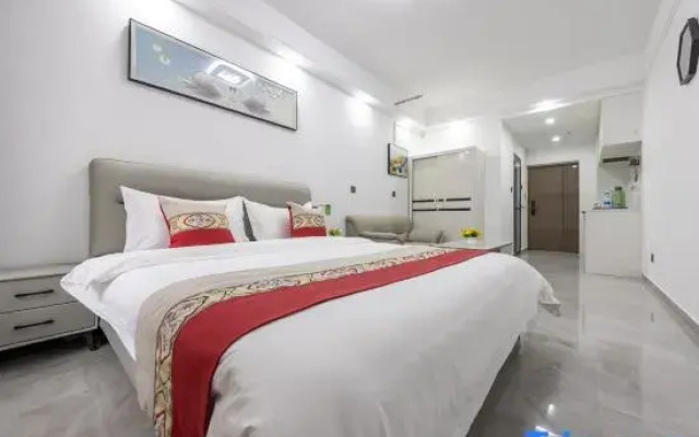 Wuyou Light Luxury Homestay (Zhengzhou University New Campus)