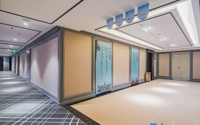 XANA Hotel Guangzhou Tianhe Sports Center Tiyu Xilu Metro Station Branch — фото 2