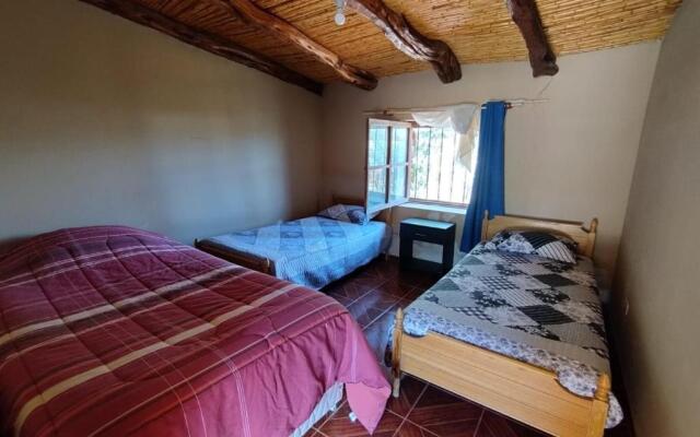 HOSTAL SURI ATACAMA - Hostel