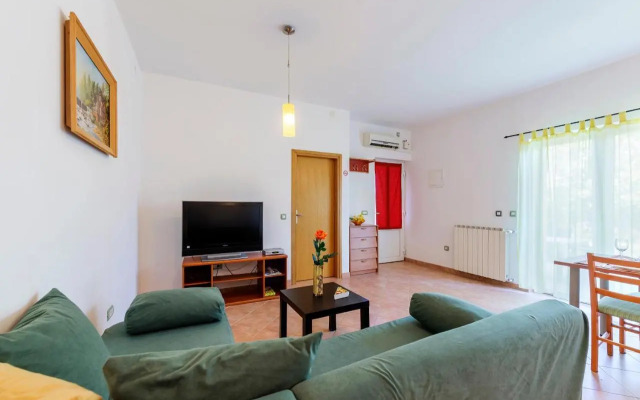 Apartments Pino