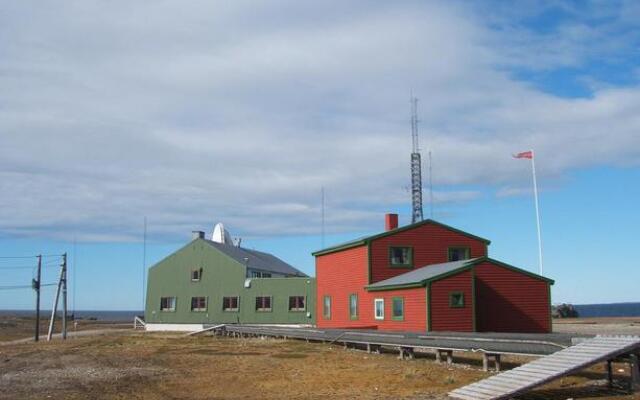 Isfjord radio