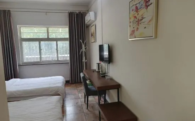 Tianquan Hotel