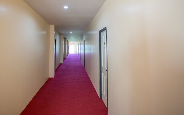 Phet Ngam Hotel