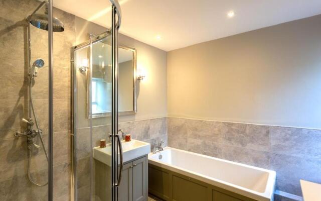 The Burgoyne Hotel