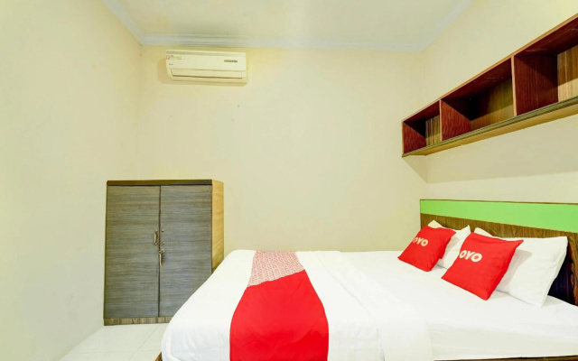 Hotel O Slawi Near Alun- Alu  Slawi Formerly Boarding Inn – Guest Rooms – Slawi