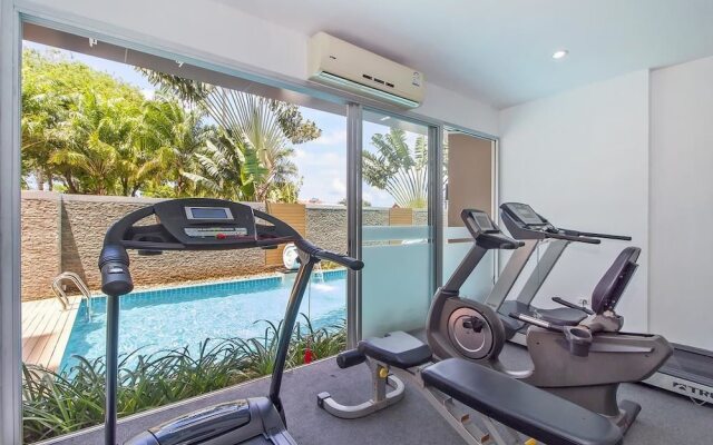 Chic Condo Karon by RESAVA