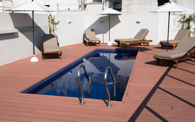 Arc Arenales Studios & Suites