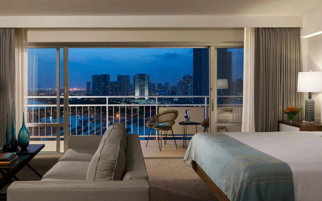 Ilikai Hotel & Luxury Suites