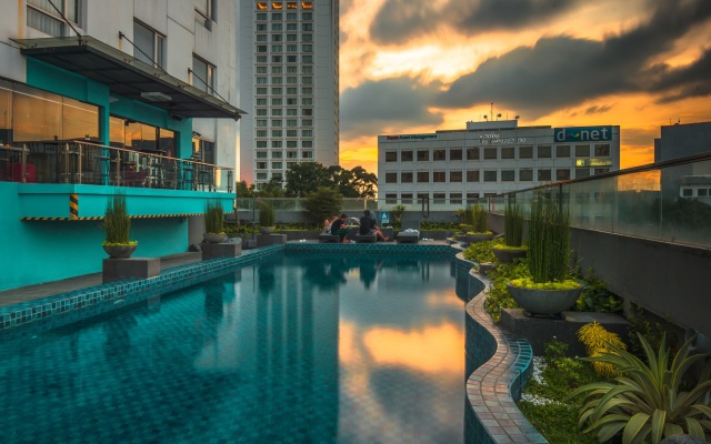 Crown Prince Hotel Surabaya