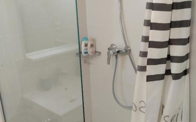 Studio Sausset les pins