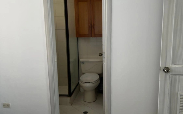 Edificio el Peñón del Rodadero Apto 1102 B