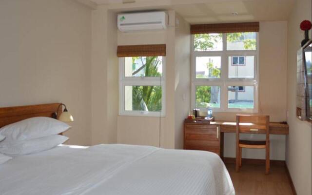 Meri Maldives