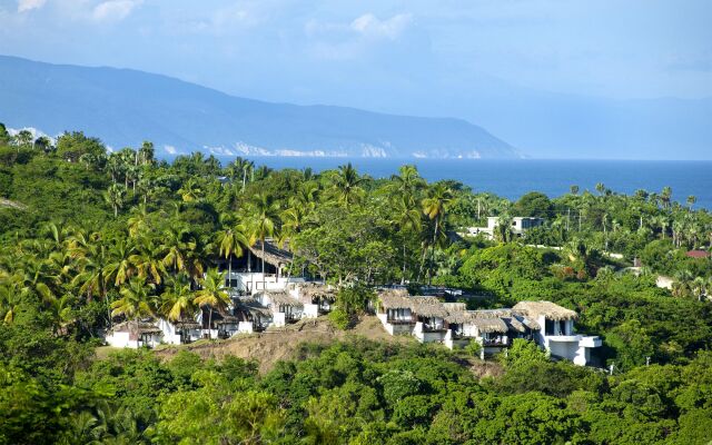 Casa Bonita Tropical Lodge