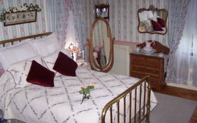 Bellinger Rose Bed & Breakfast