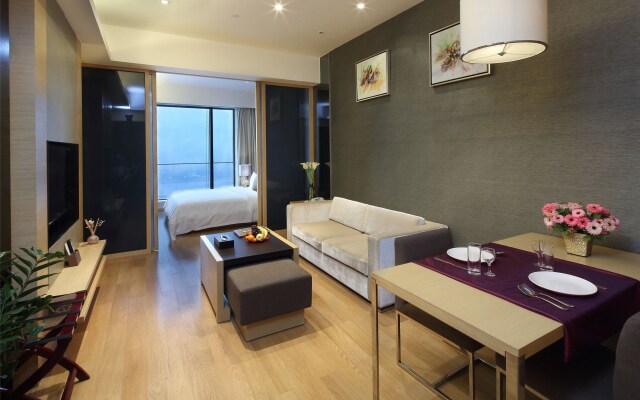 She & He Pazhou Poly Apartment