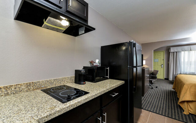 Quality Inn & Suites