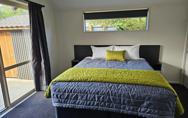 Aachen Place Motel – Guest Rooms – Greymouth