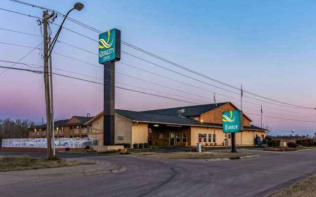 Quality Inn Glenpool - Tulsa