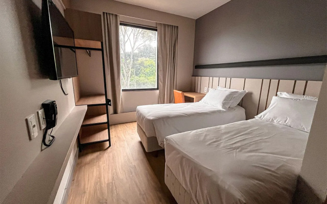 Plaza Hotel & Boulevard Convention – Vale dos Vinhedos