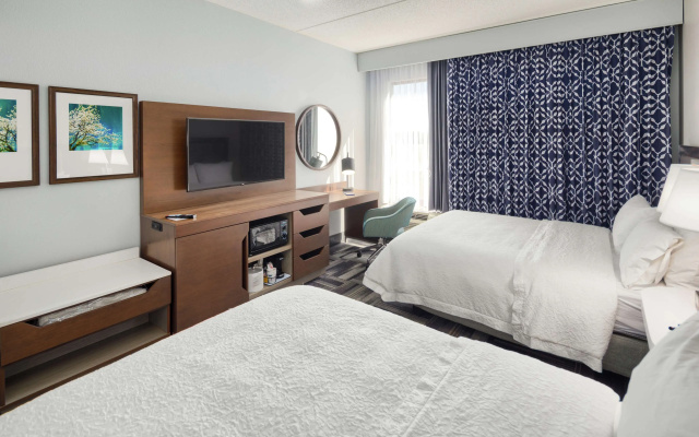 Hampton Inn Louisville - Northeast