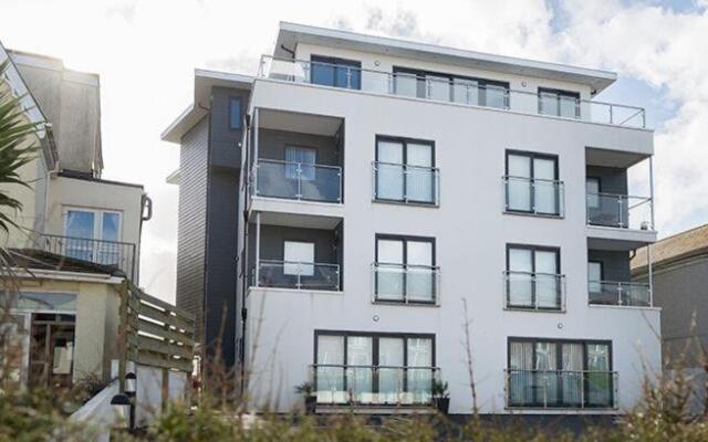 SeaQuest 9 Newquay apartment