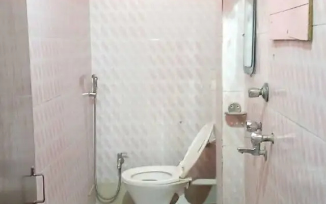 Hotel Roop Shree Inn By GRB