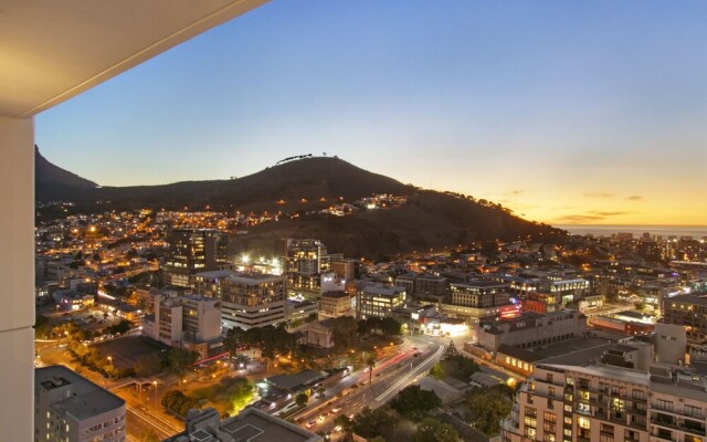 16 On Bree - Unit 1808