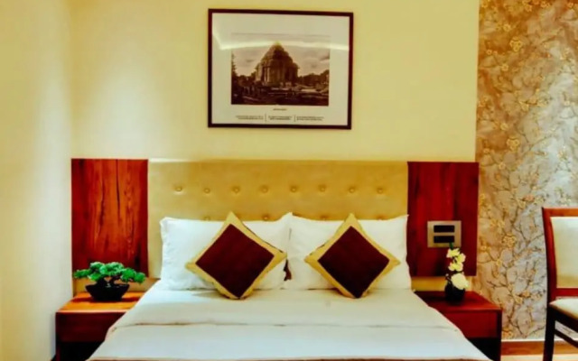 Ahom Comfort