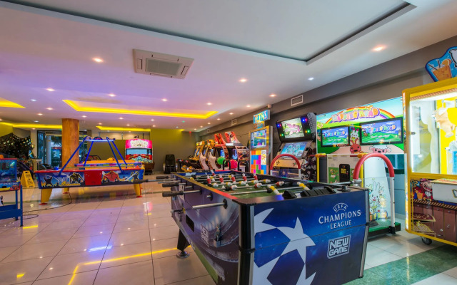 Caretta Beach Holiday Village