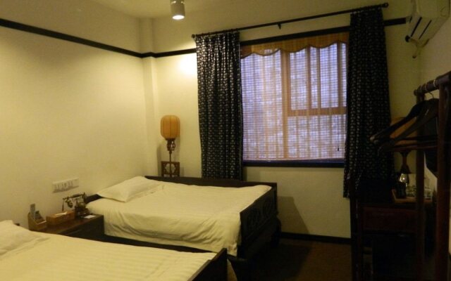 Tunxi Lodge