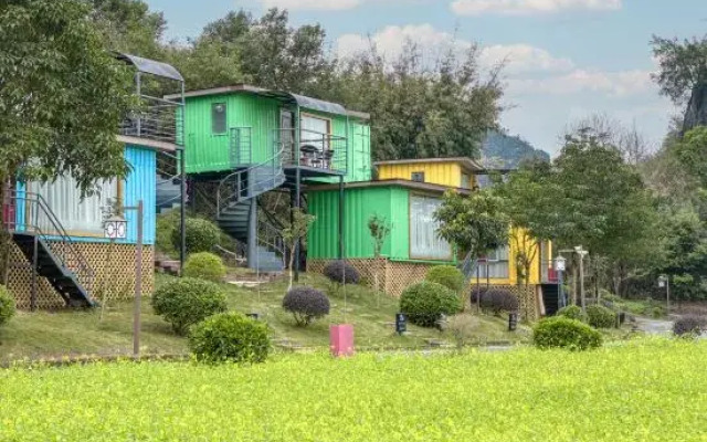 Yingxi Fenglin Corridor Kowloon Eco-tourism Holiday House