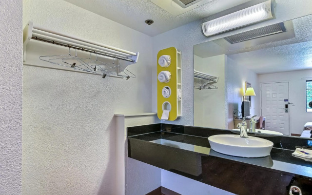Park Inn by Radisson, Livermore