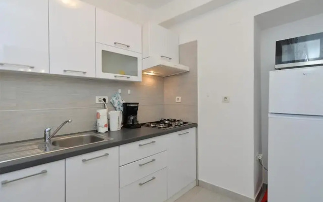 Welcoming Apartment With Garden