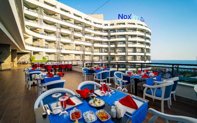 Noxinn Deluxe Hotel