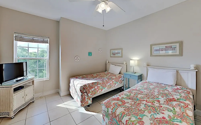 301ambvi 4 Bedroom Condo