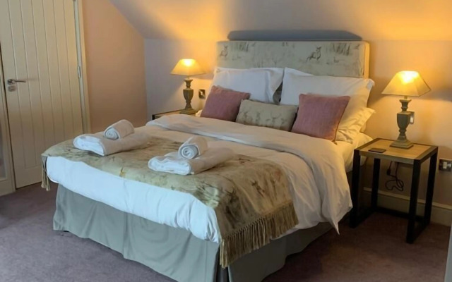 Plum and Partridge Inn