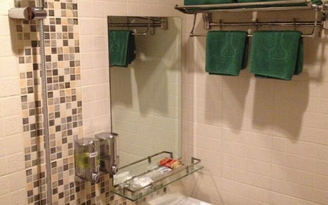 Twins Hotel Manggadua