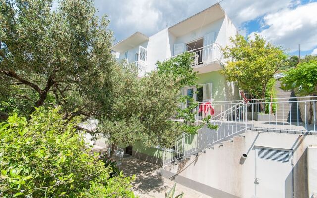 Apartments Zorica