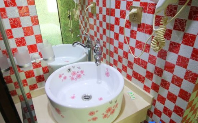 Zexuan Boutique Hotel (Subway Station Store, Zhenping Road, Shanghai) – Bathroom – Shanghai
