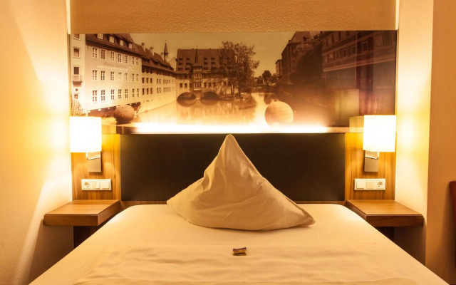 NOVINA HOTEL Tillypark