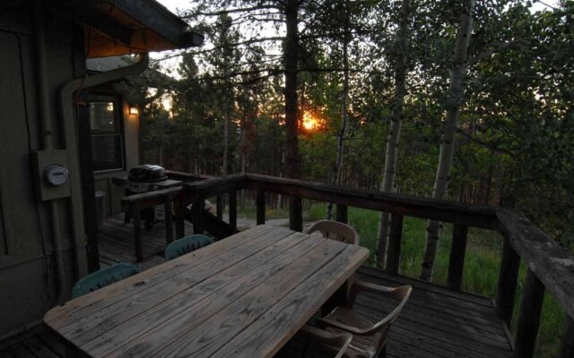 Sunrise Lodge