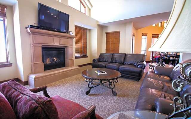 Hyatt Centric by Lespri Management