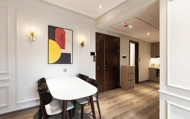 Otis Apartment