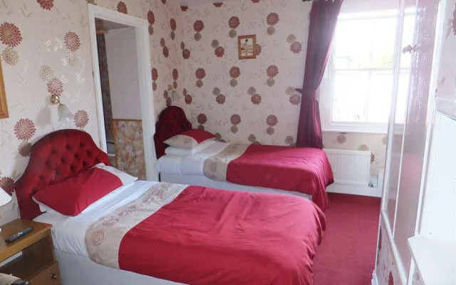 Old Castle Farm Guest House