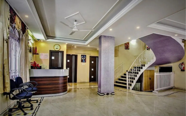 Hotel Samanta by Stays Easy