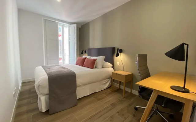 w Amazing 2BR With Terrace in Chueca