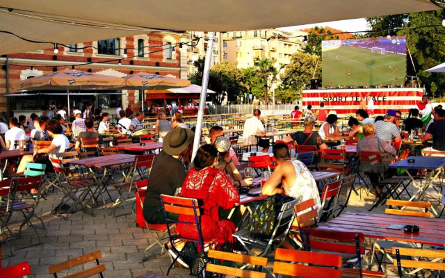 Budapest Center Apartments-Tomy